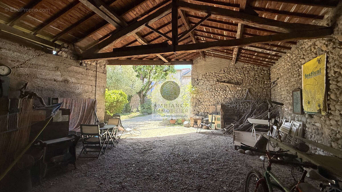Maison à GUILHERAND-GRANGES