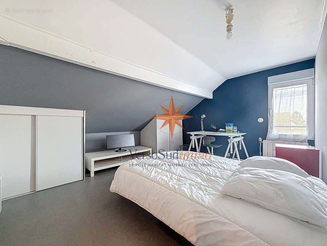 Maison à CHAMPS-SUR-MARNE