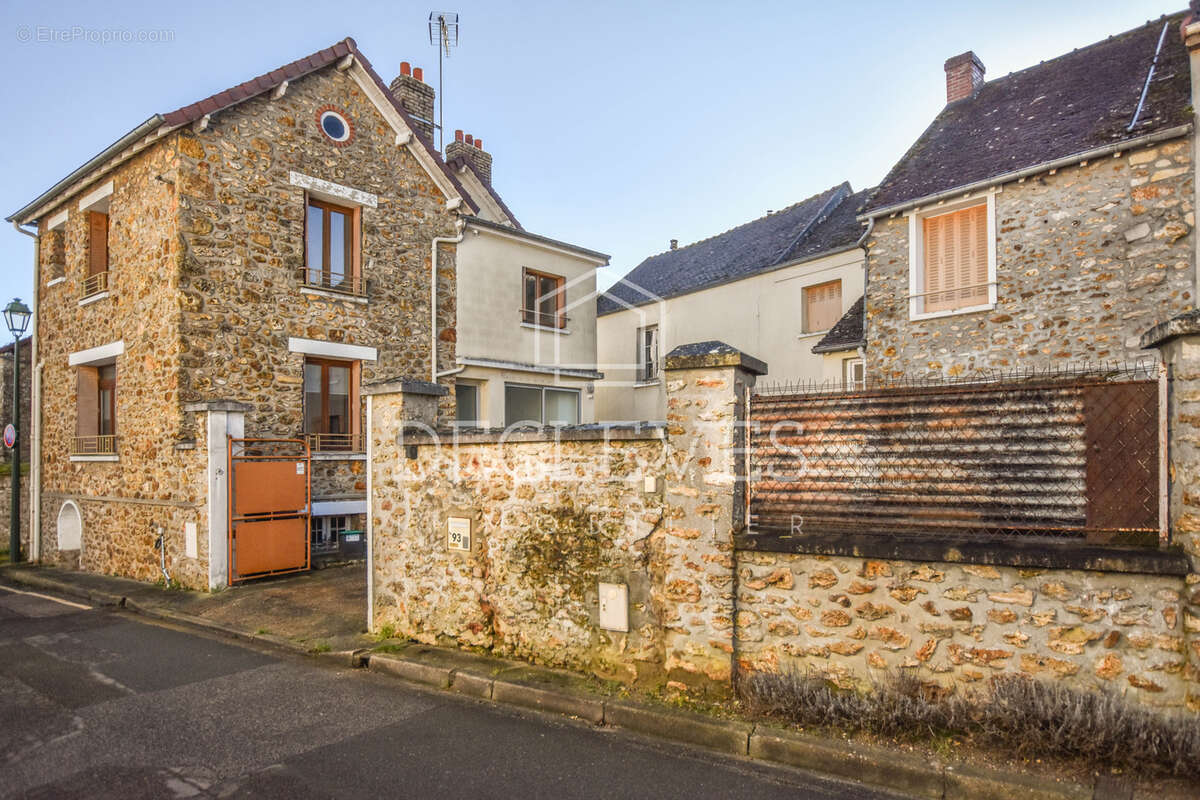 Maison à ORGEVAL