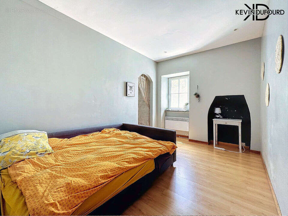 Maison 317 m² à Saint-Pierre-Saint-Jean  - photo 54