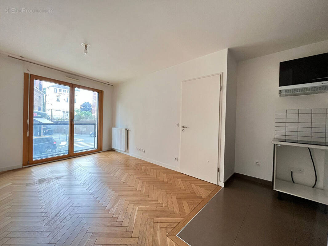 Appartement à COLOMBES