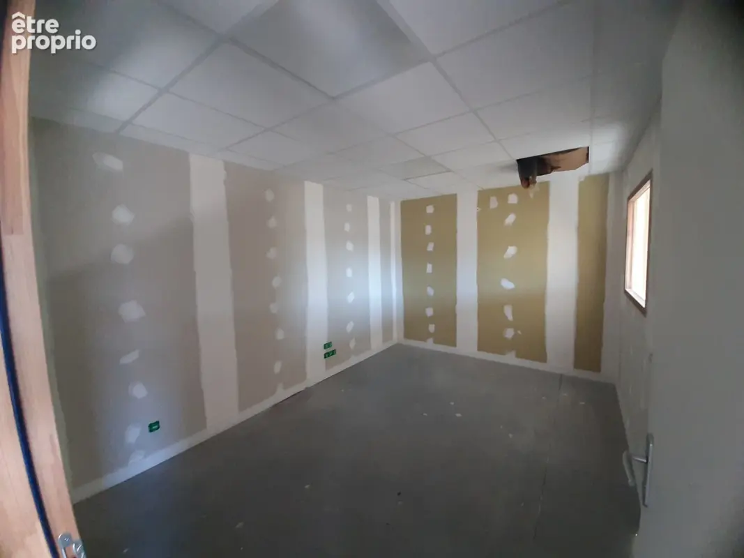 A vendre local activites neuf de 330 m² env. - sud loire machecoul - photo 4