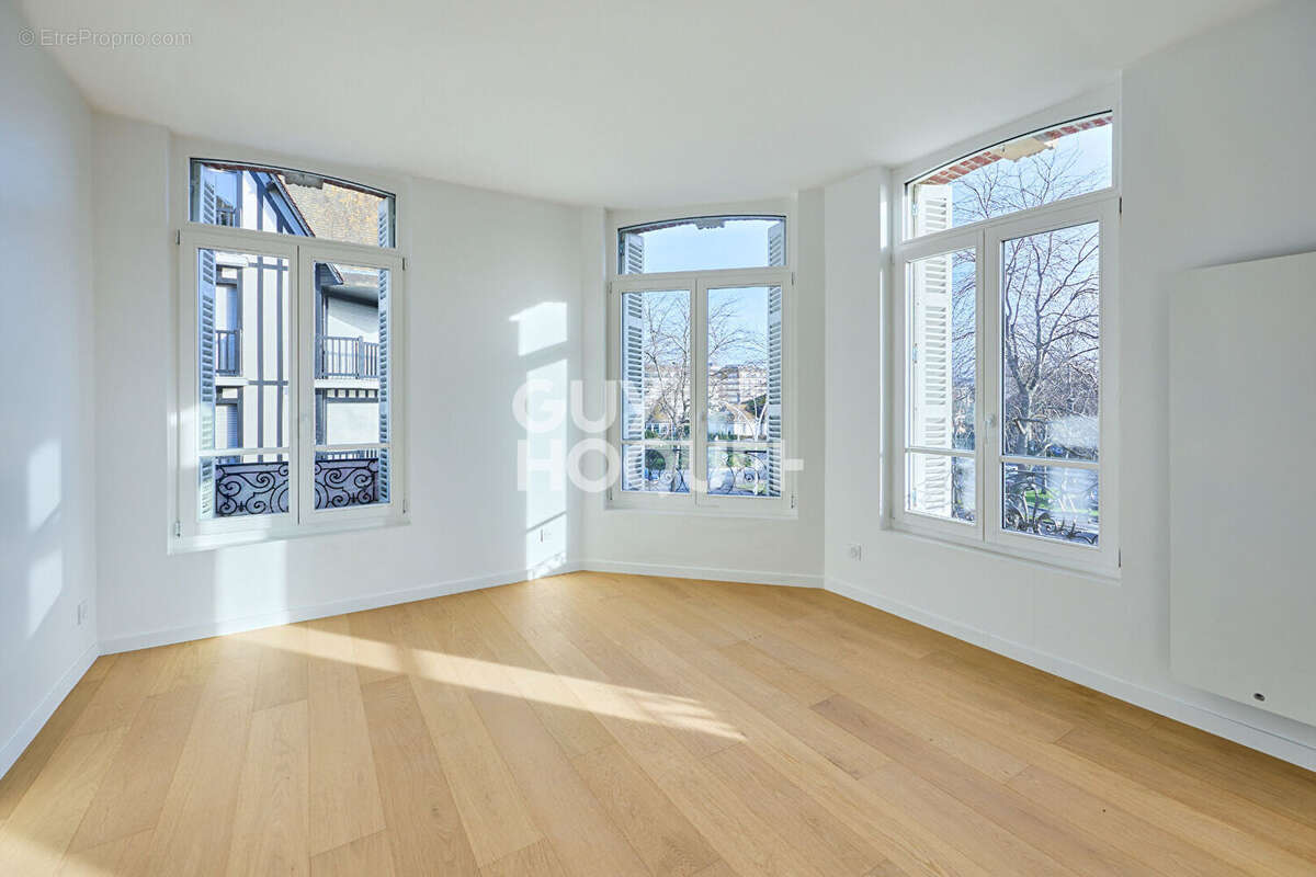 Appartement à DEAUVILLE