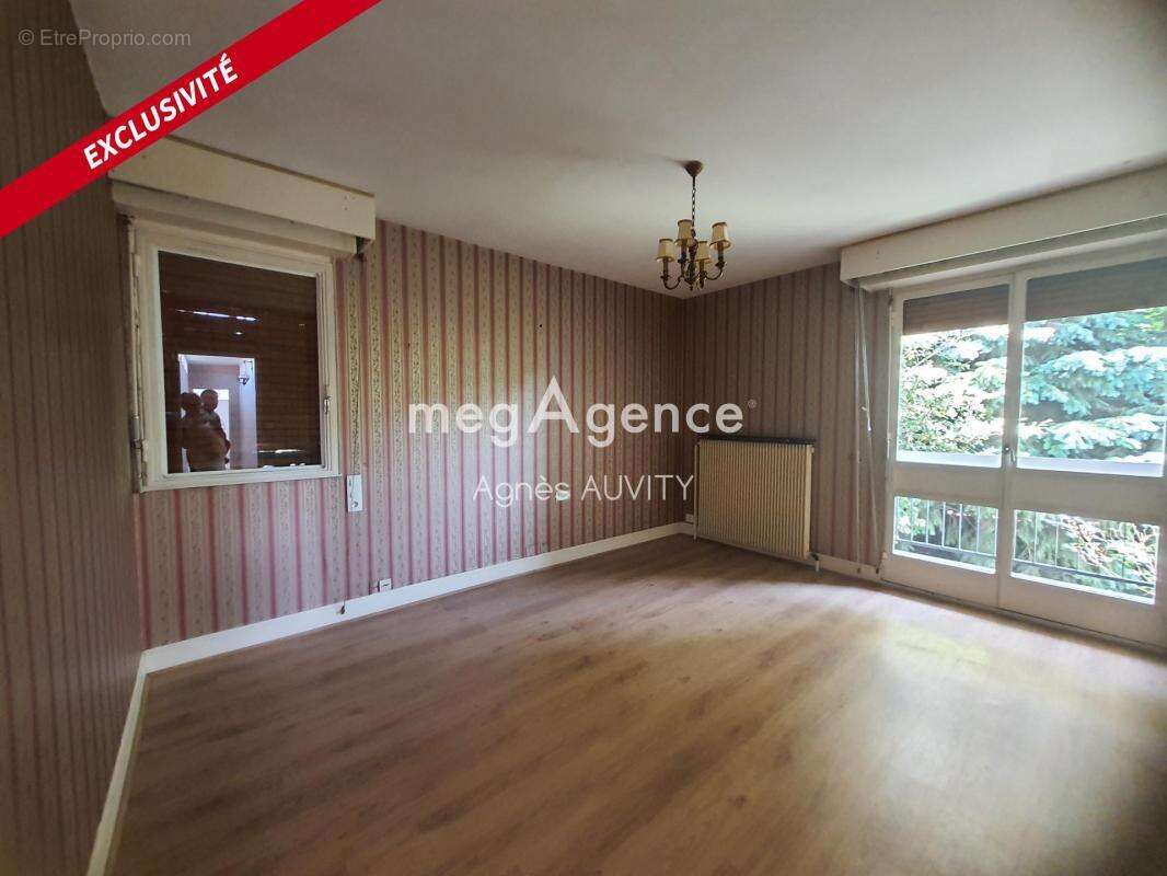 Maison à NERIS-LES-BAINS