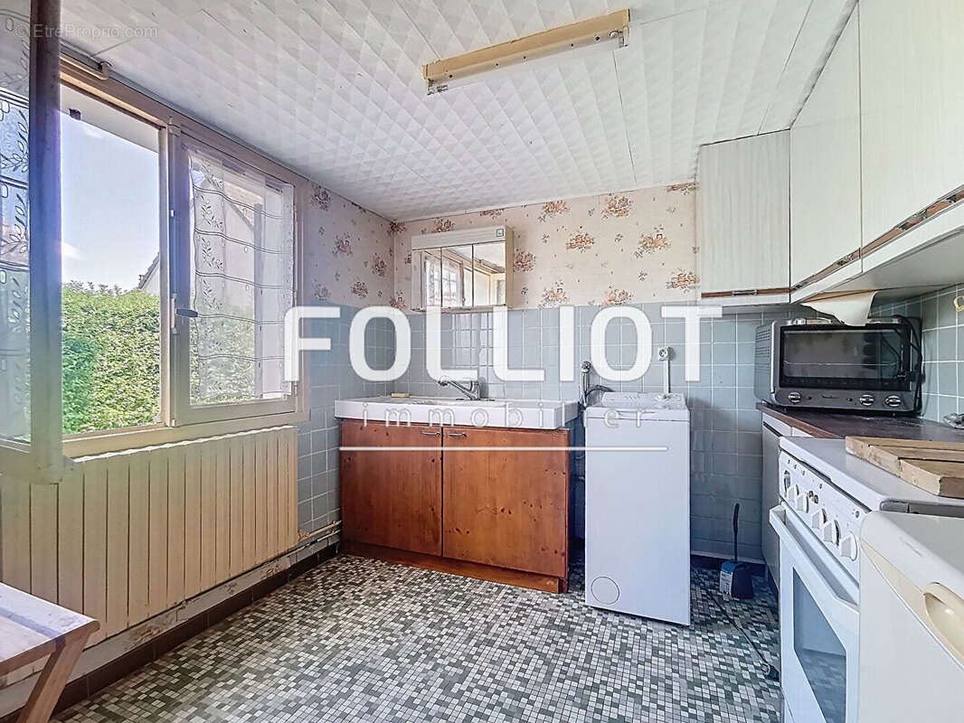 Maison à JULLOUVILLE