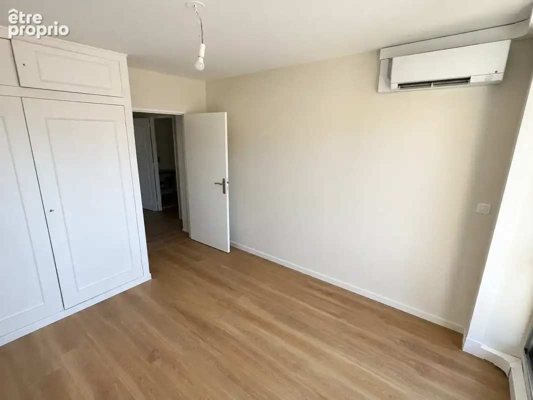 Appartement T5 98,57 m2 en dernier étage avec balcons et parking - photo 14