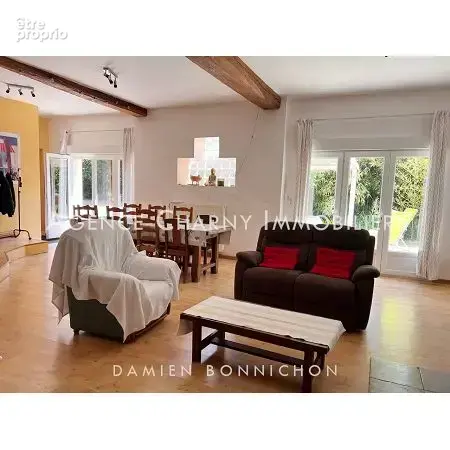 Maison 5 pièces 203 m² à vendre à La Ferte-Loupiere (89110) - photo 3
