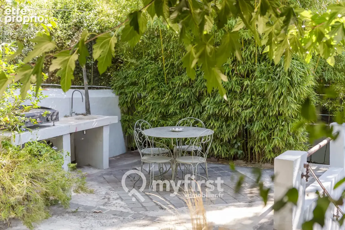 Maison 1920 avec jardin et garage — Élisa-Pivote, Toulon est - photo 2