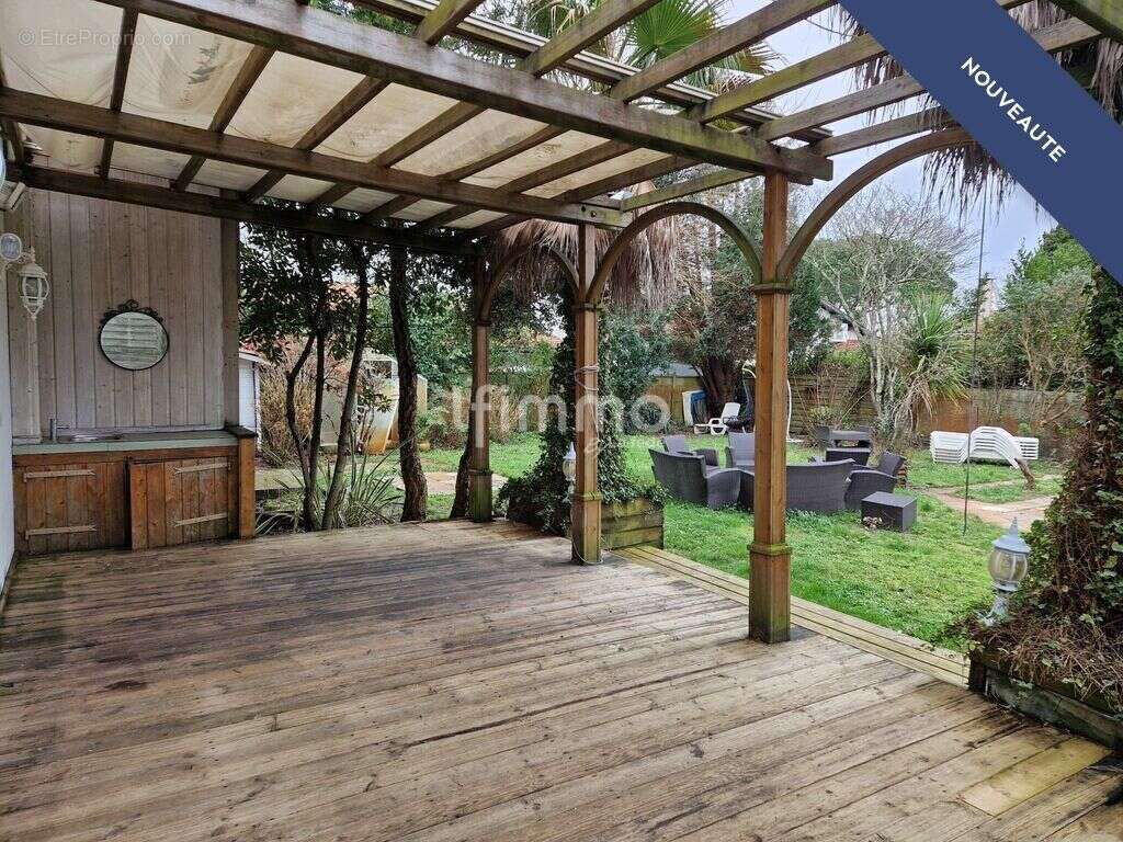 Maison de prestige à Arès - photo 2