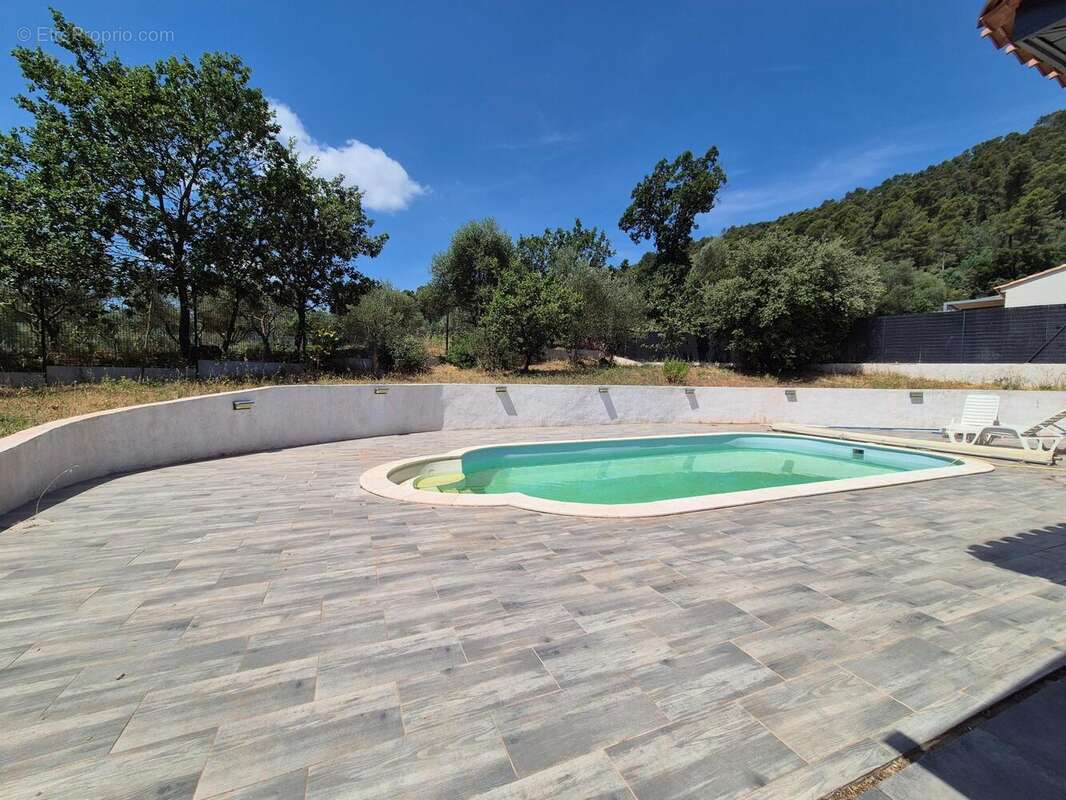 Photo 9 - Maison à LE LUC