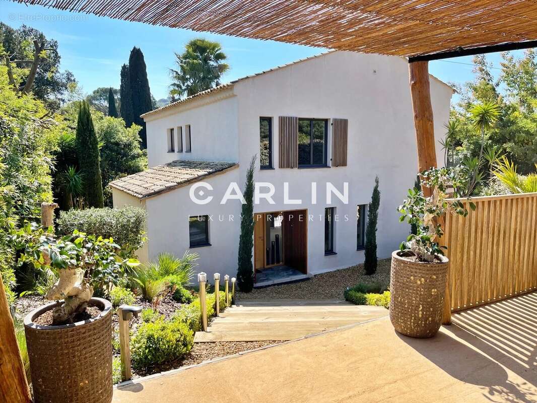 Maison à LA CROIX-VALMER