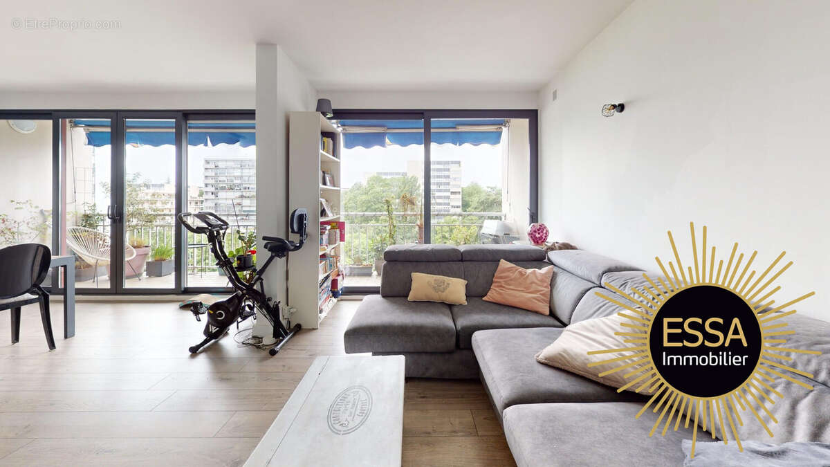 Appartement à VELIZY-VILLACOUBLAY