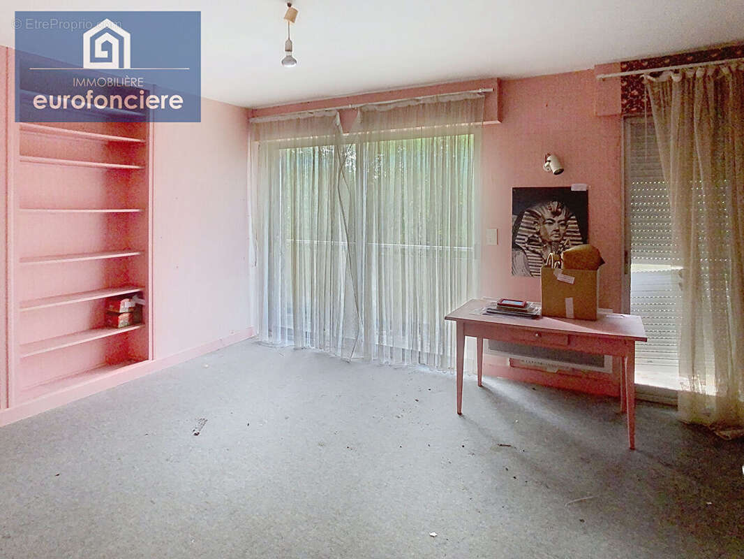 Maison à AIX-EN-OTHE