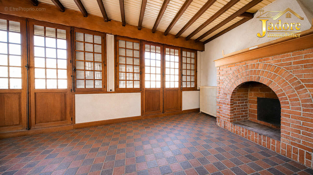 immeuble + local commercial - photo 3