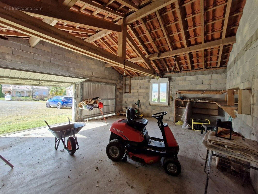 Maison à TOCANE-SAINT-APRE