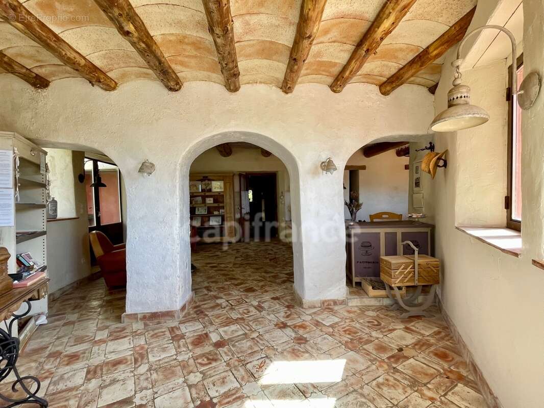 Roussillon – propriété d'exception au cœur du luberon - photo 5