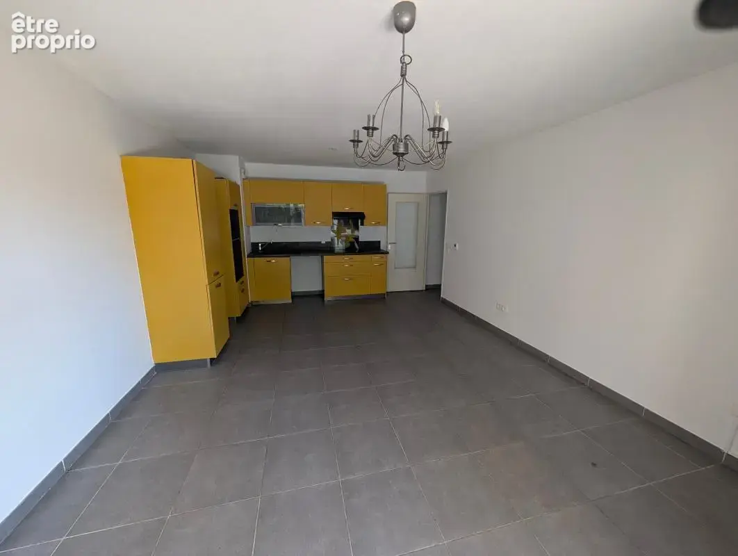 Appartement T3 RDJ avec parking centre ville au calme - photo 5