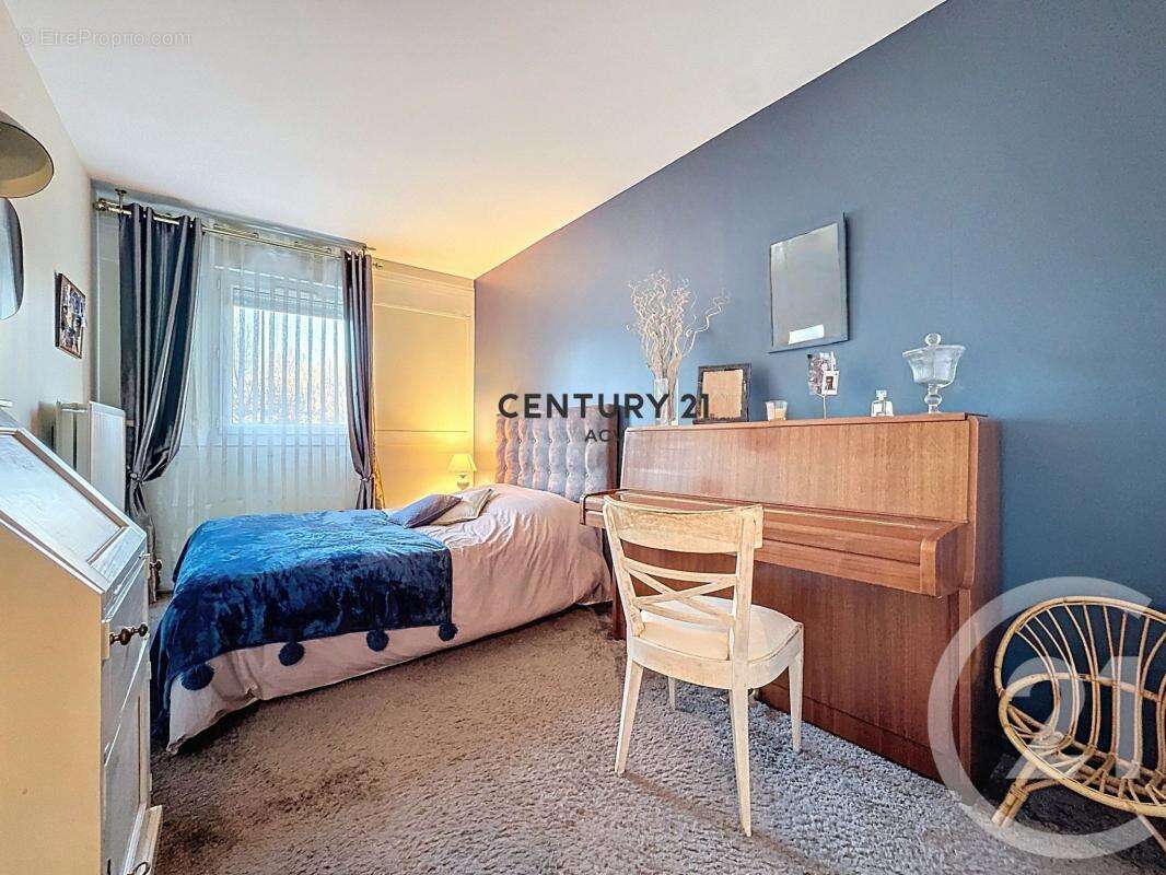 Appartement à MAISONS-ALFORT