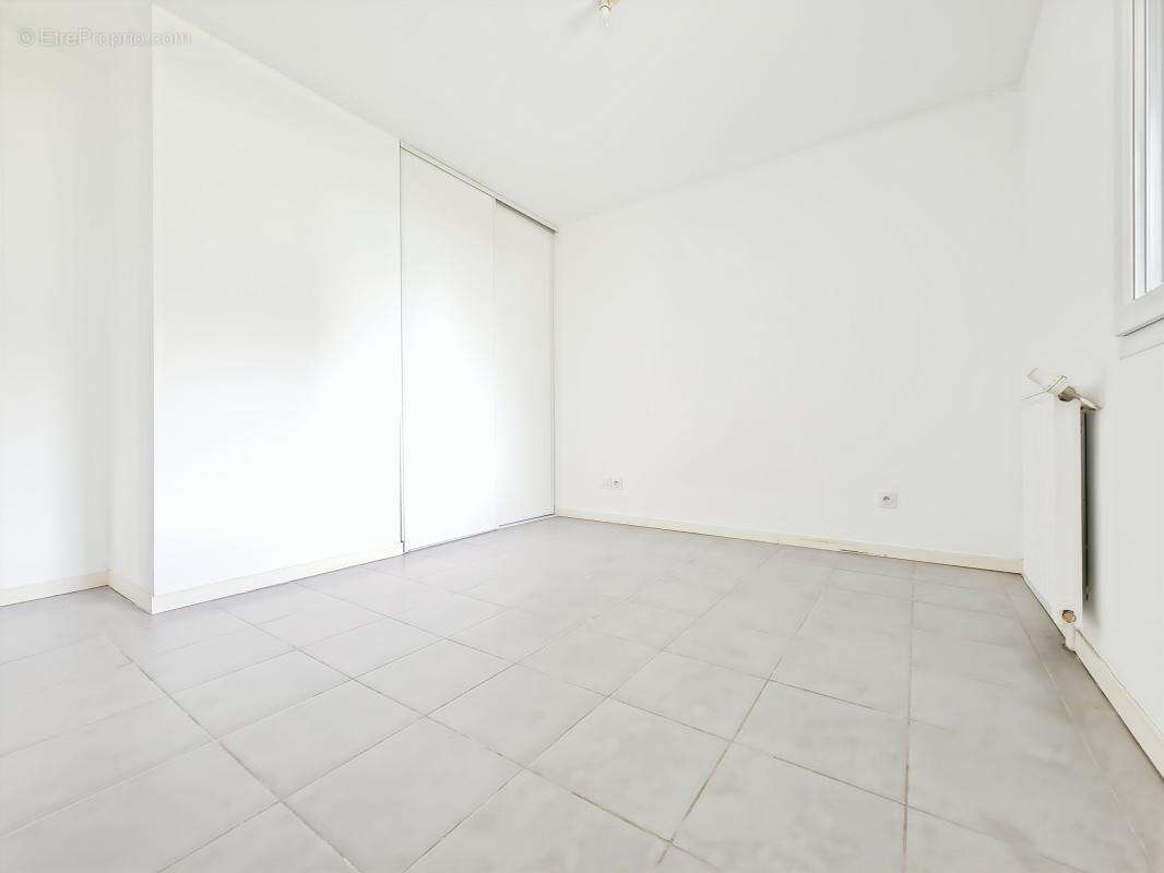 Appartement à SAINT-ORENS-DE-GAMEVILLE