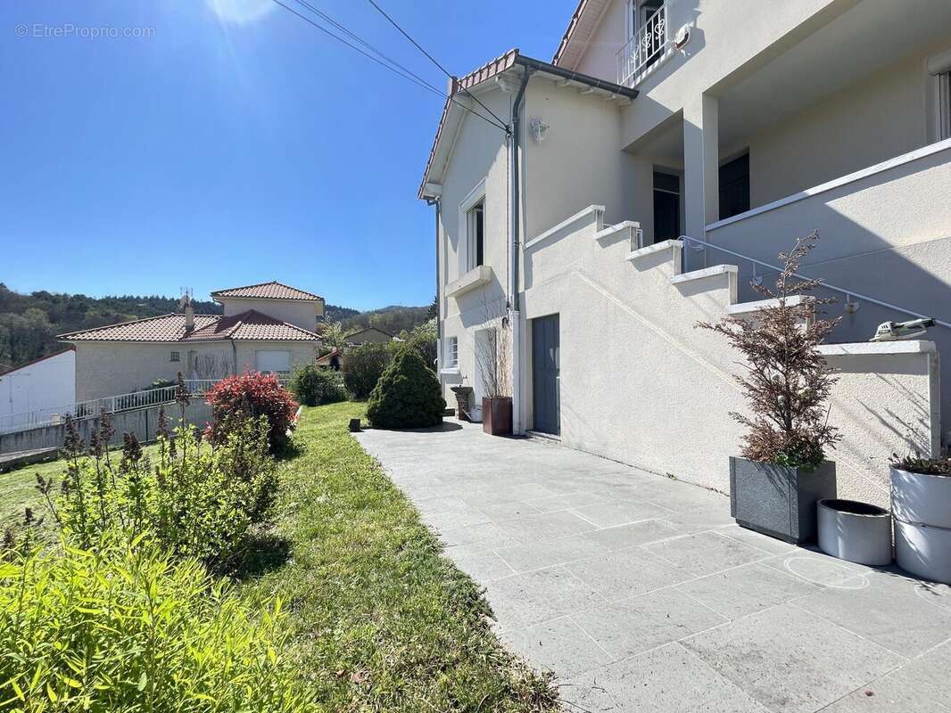 Maison à CHATELGUYON