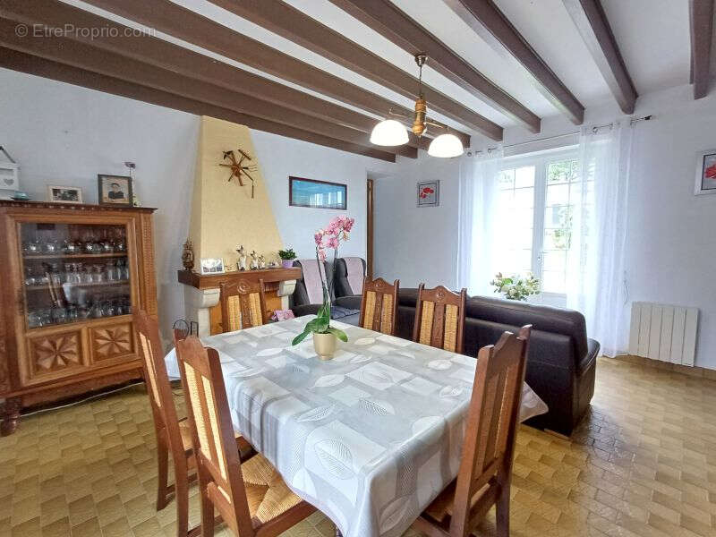 Maison à BESNEVILLE