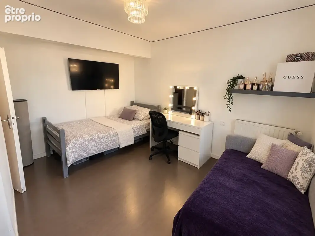 Appartement F4 73m2 Centre Ville - photo 3