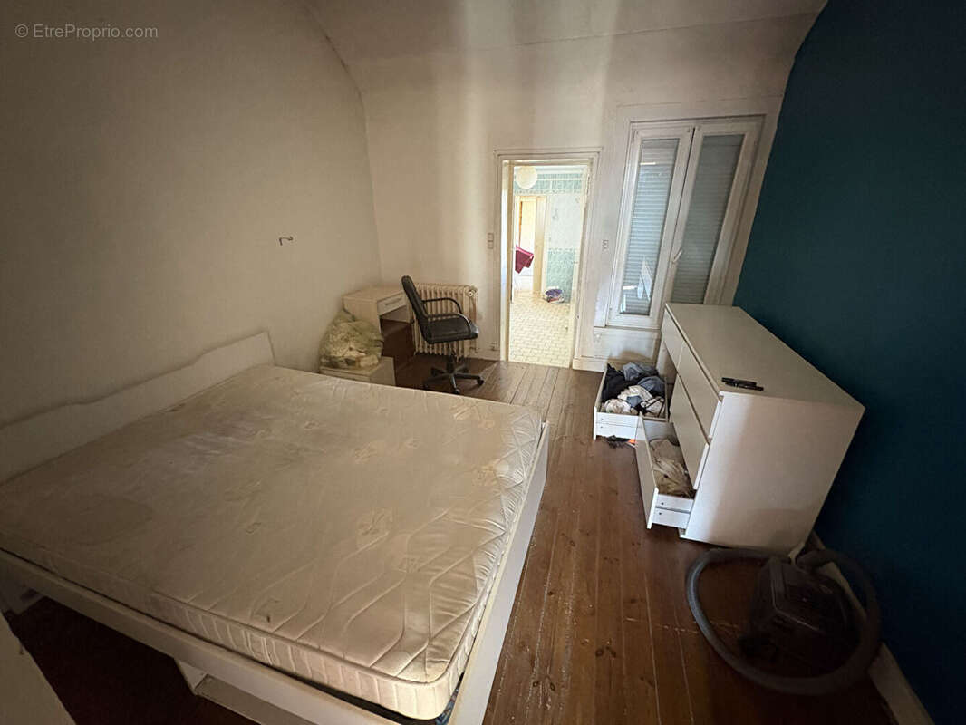 Maison à SAINT-QUENTIN