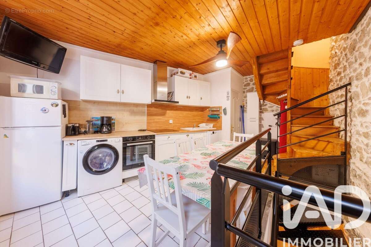Maison 65 m² à Mont-Dore  - photo 4