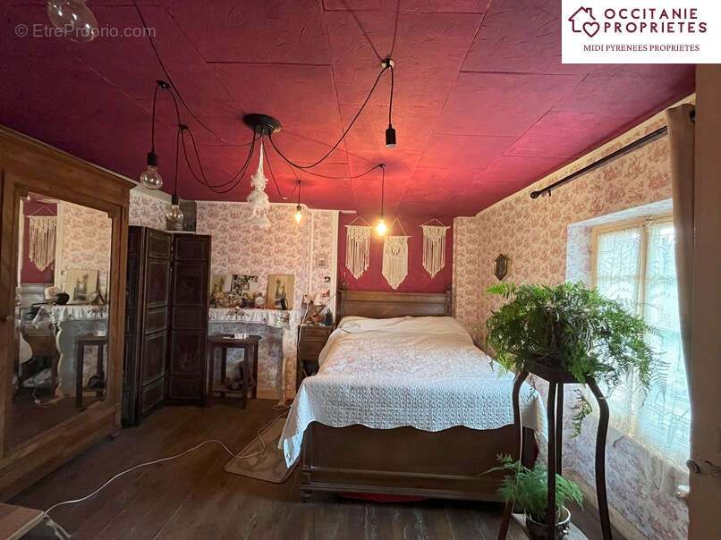 Maison à L&#039;ISLE-EN-DODON