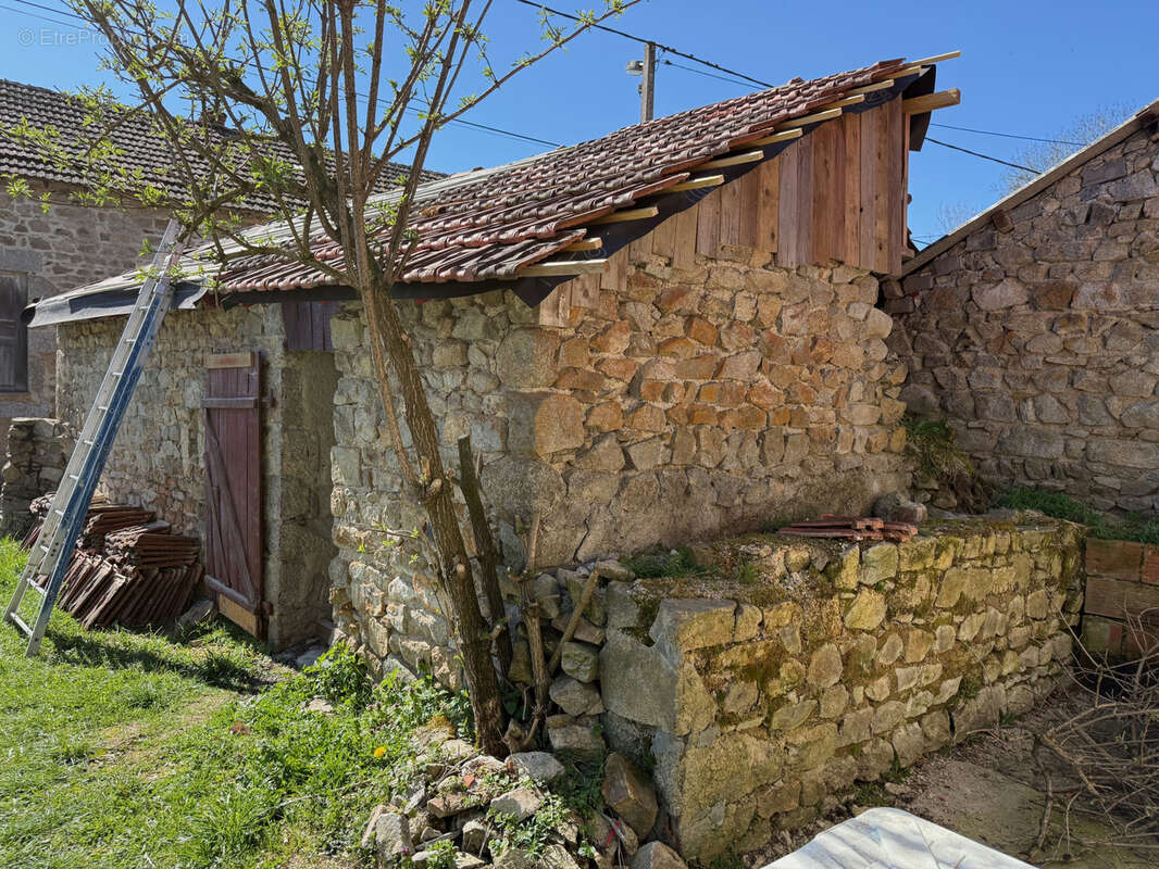 Maison à CHARENSAT