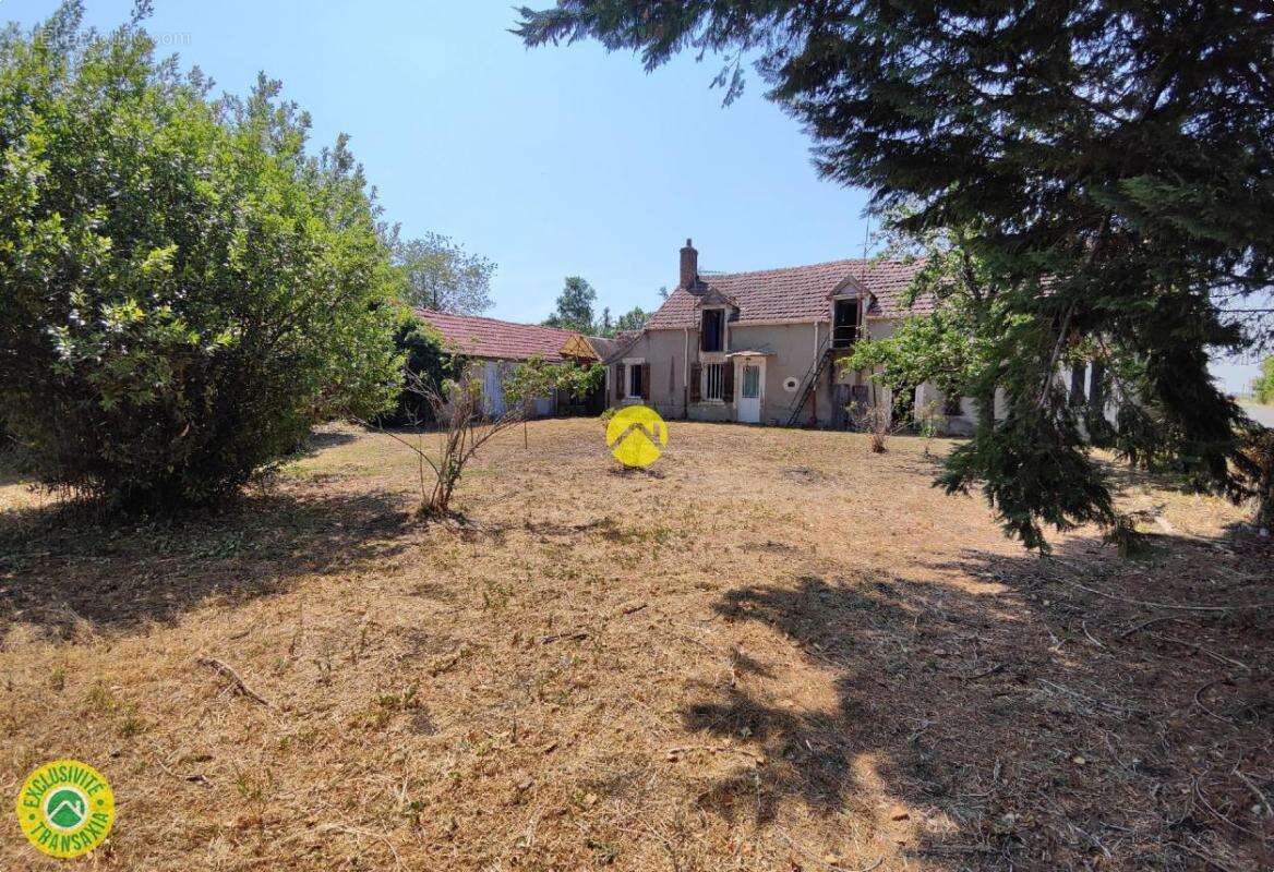 Longere a renover - photo 18