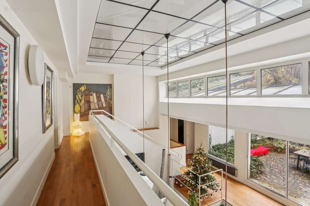 Appartement à ISSY-LES-MOULINEAUX