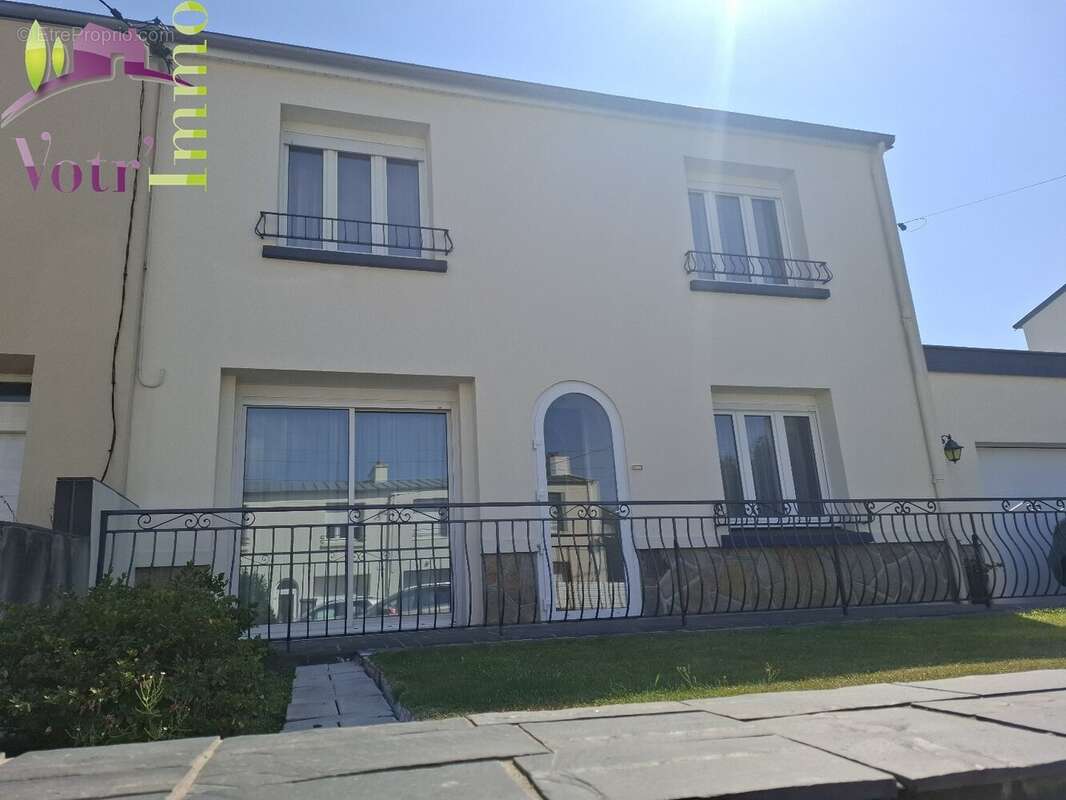 Maison à GUIPAVAS