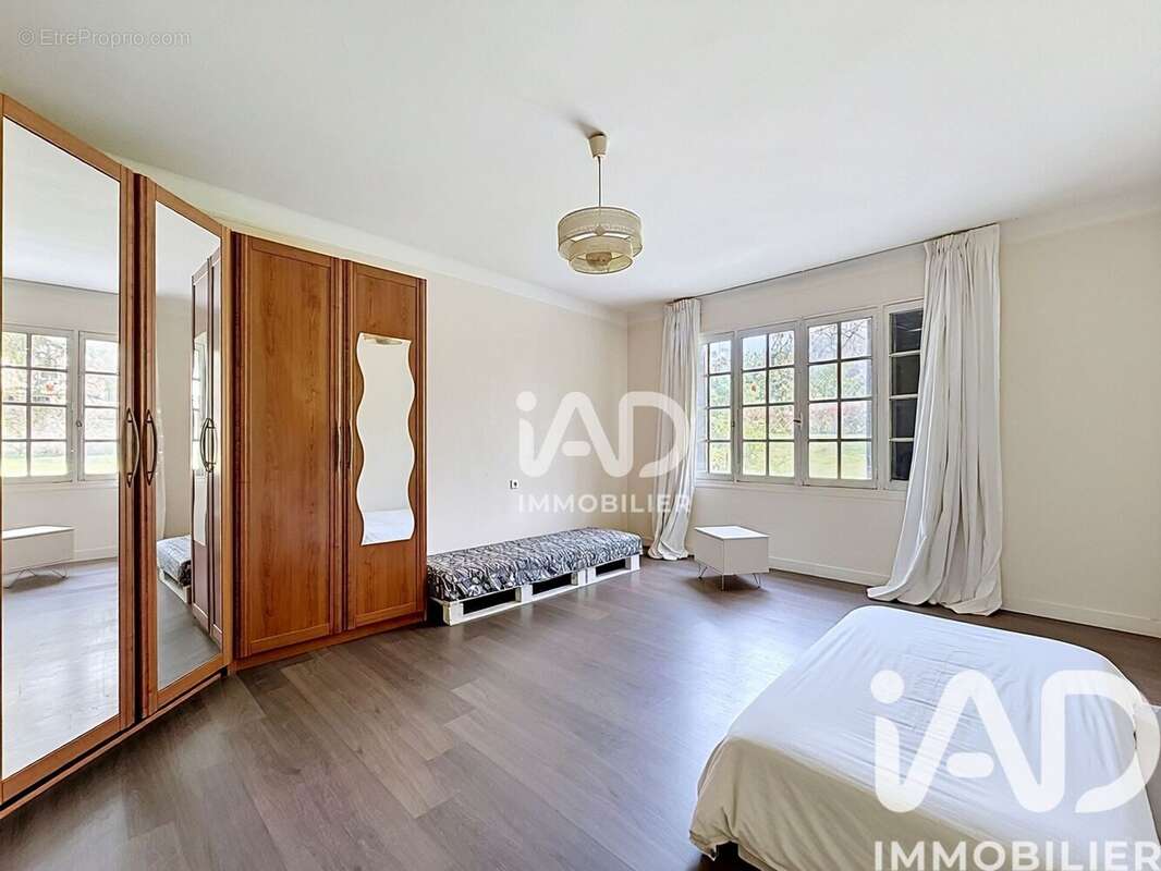 Maison 170 m² à Champs  - photo 5