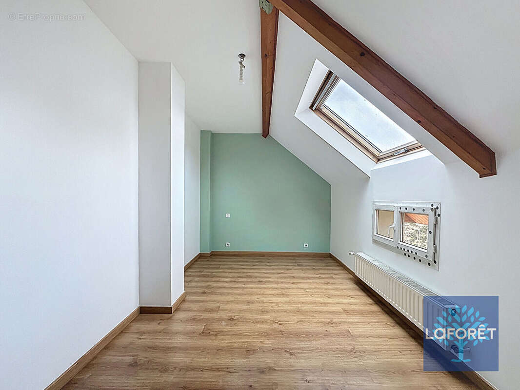 Maison à VILLIERS-SUR-MARNE