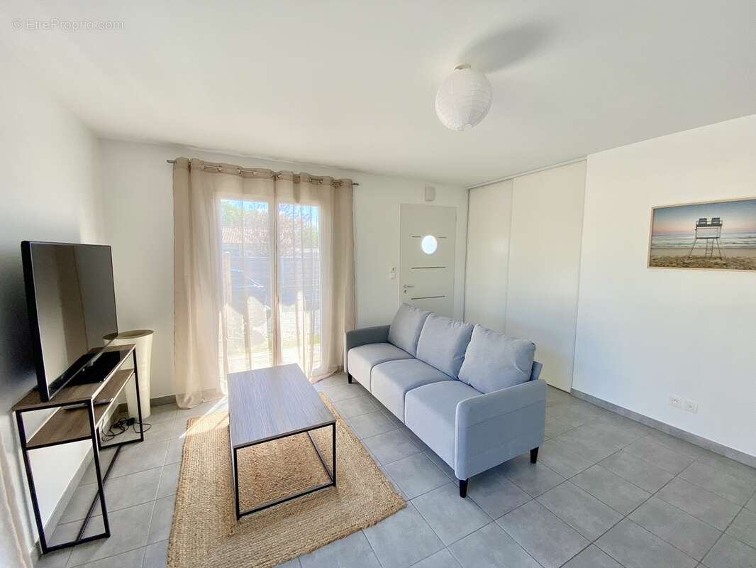 Maison 80 m² à Mios  - photo 20