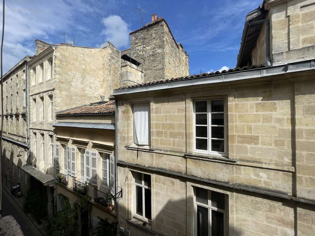 Appartement à BORDEAUX