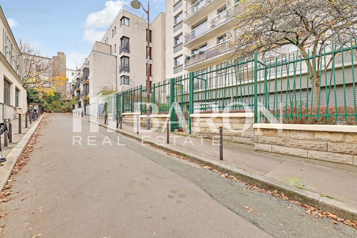 Appartement à PARIS-11E