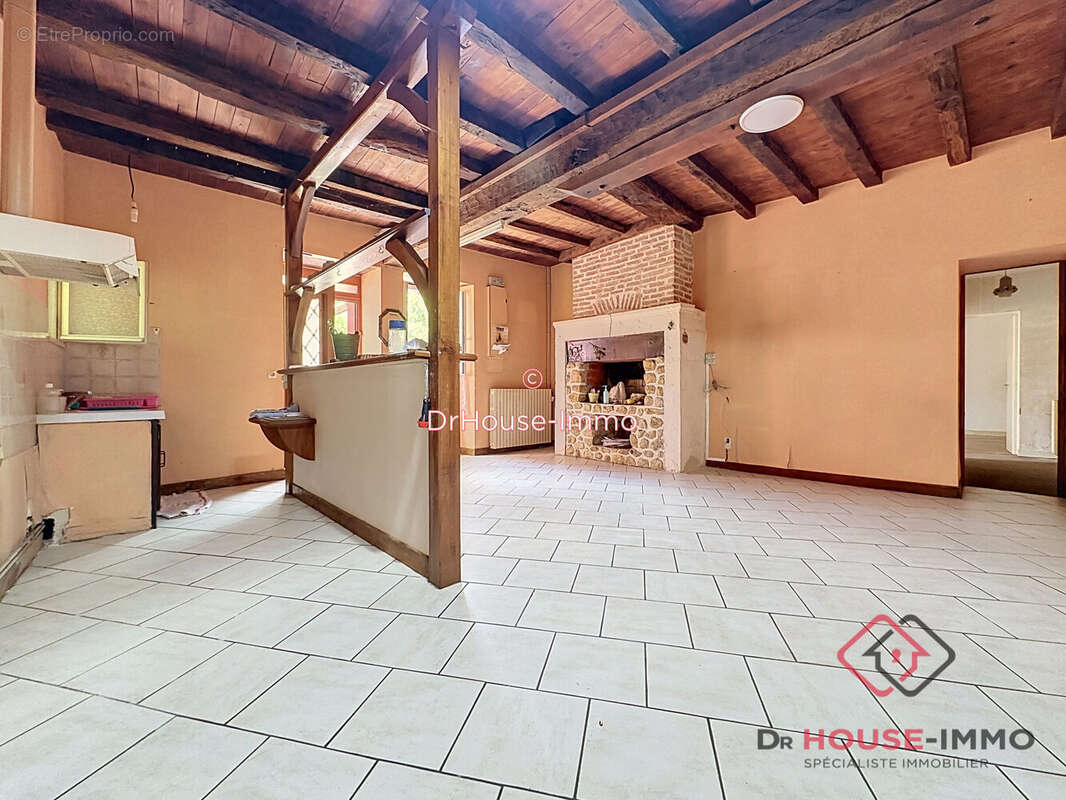 Maison 94 m² à Sourzac  - photo 7