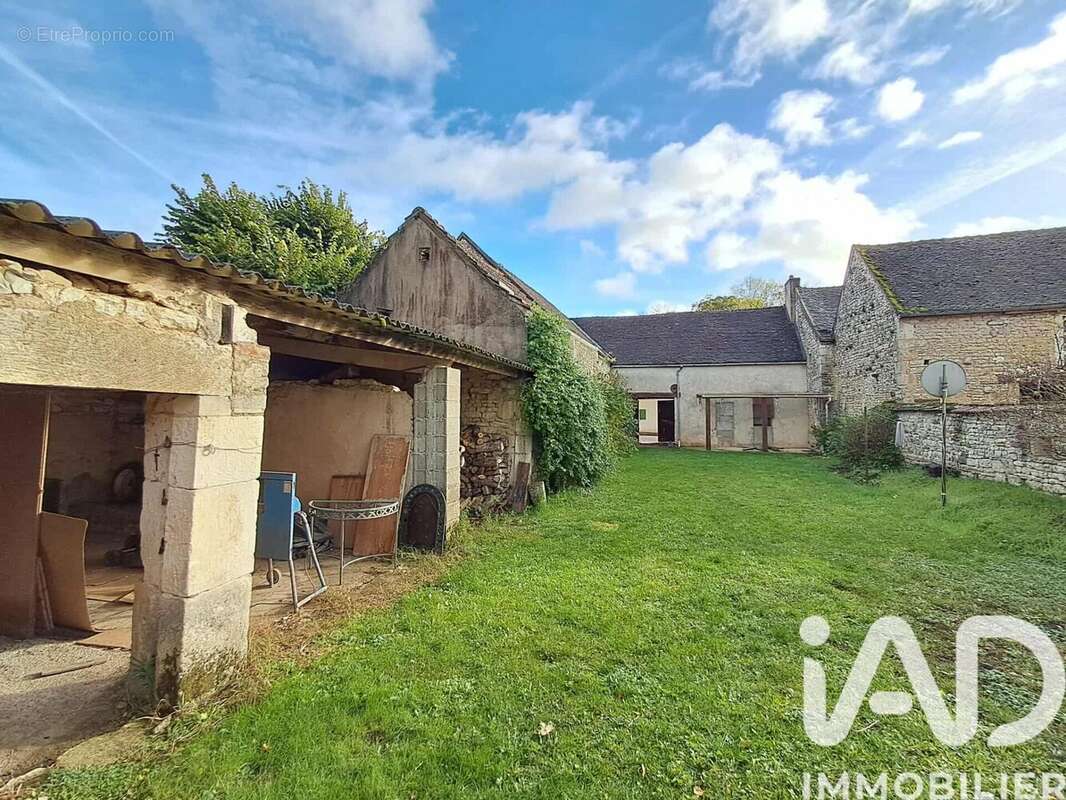 Photo 3 - Maison à MALIGNY