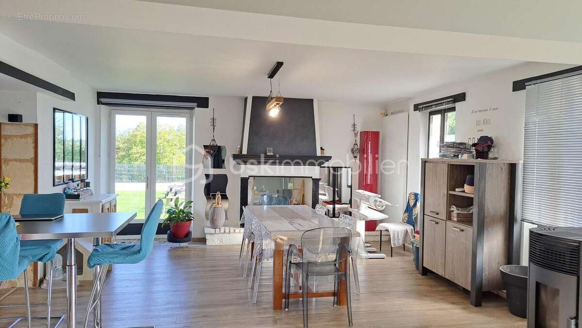 Maison à SAINT-MEDARD-DE-MUSSIDAN