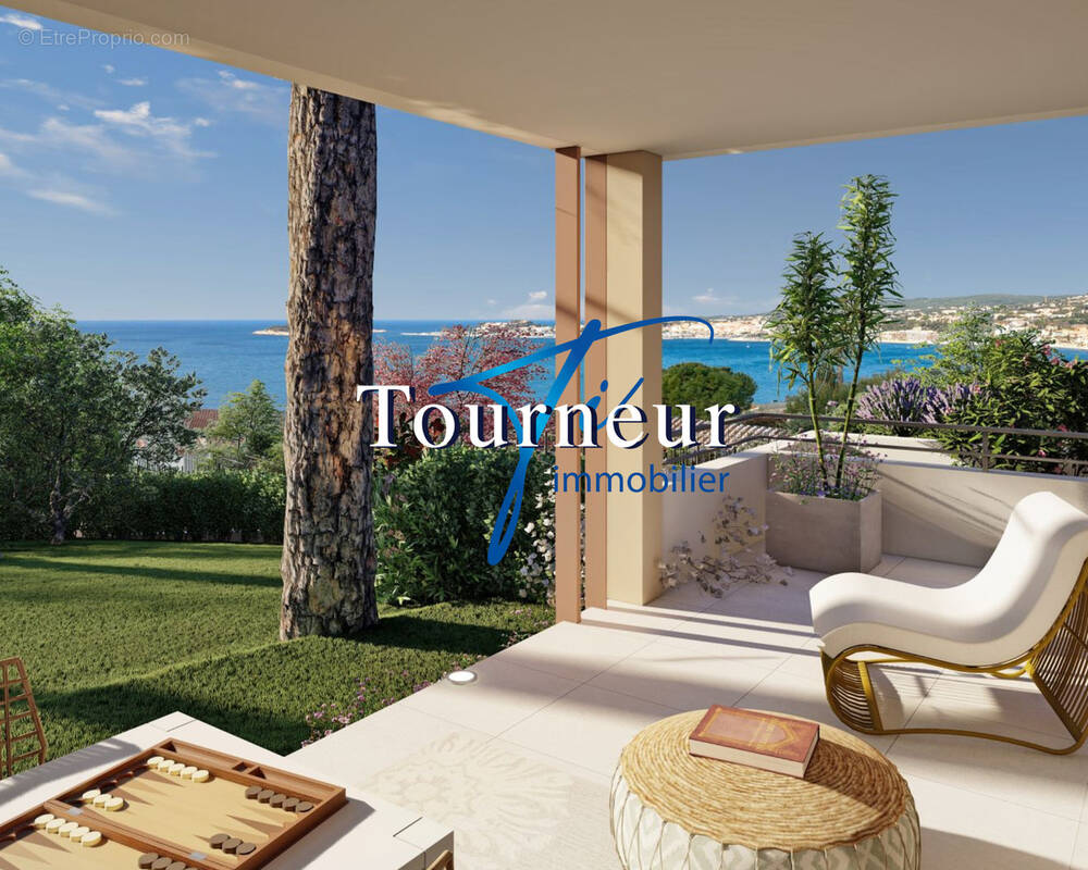 Appartement à SANARY-SUR-MER