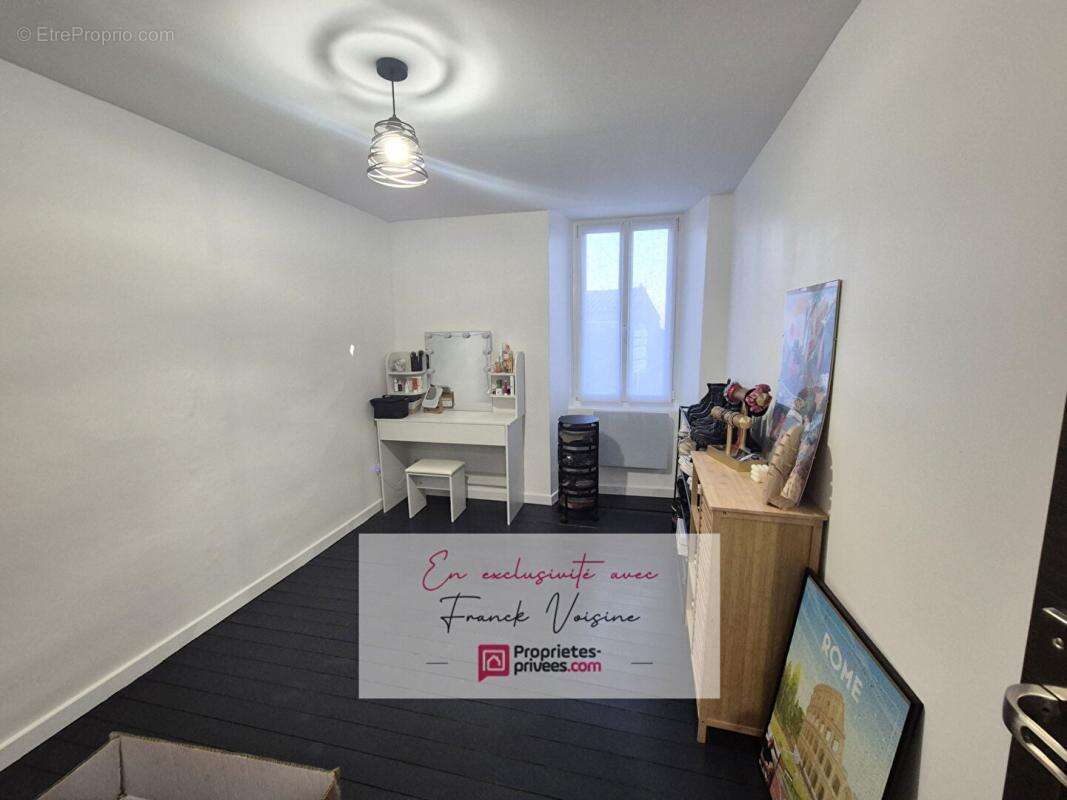 Maison à SAINT-PROUANT