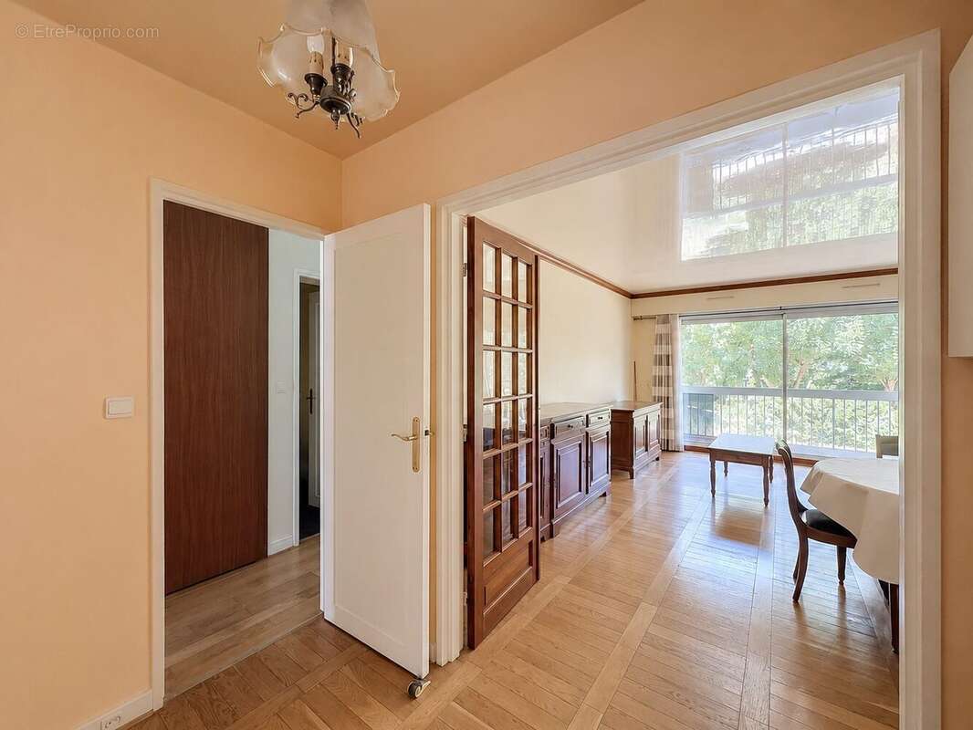 Appartement à MAISONS-ALFORT