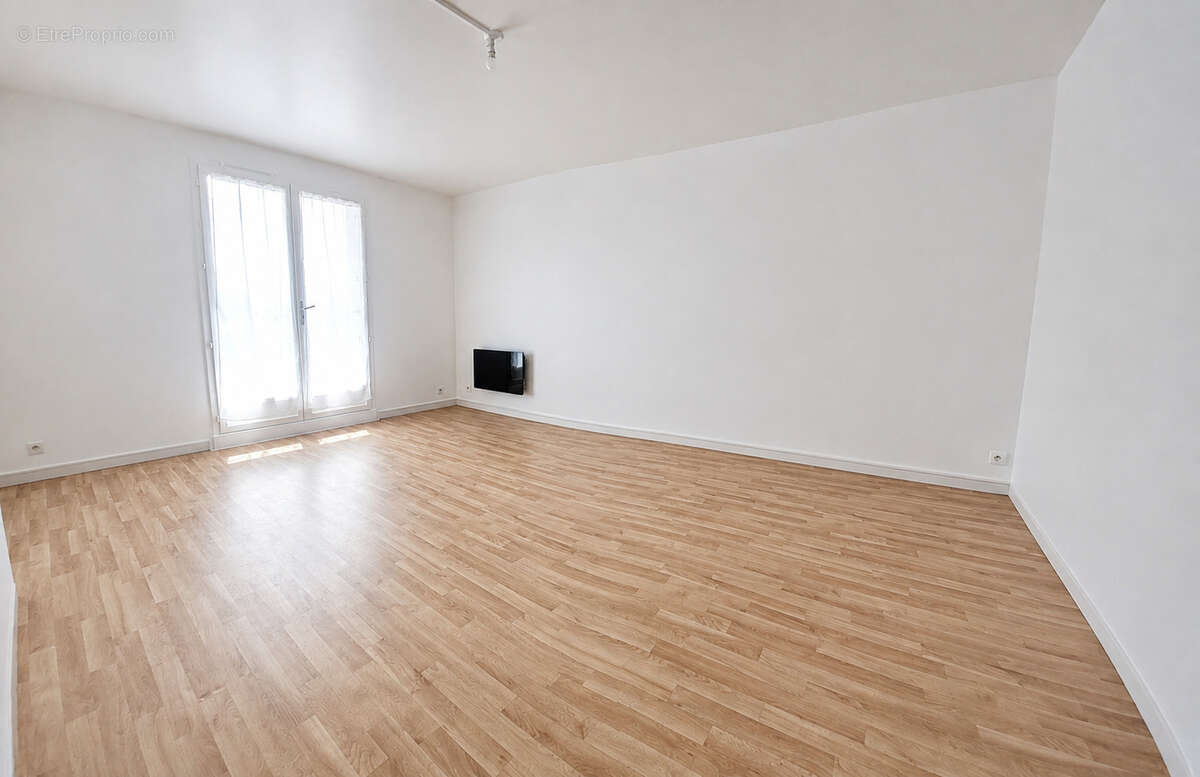 Appartement T4 78m2 - Chateaubriant - photo 2
