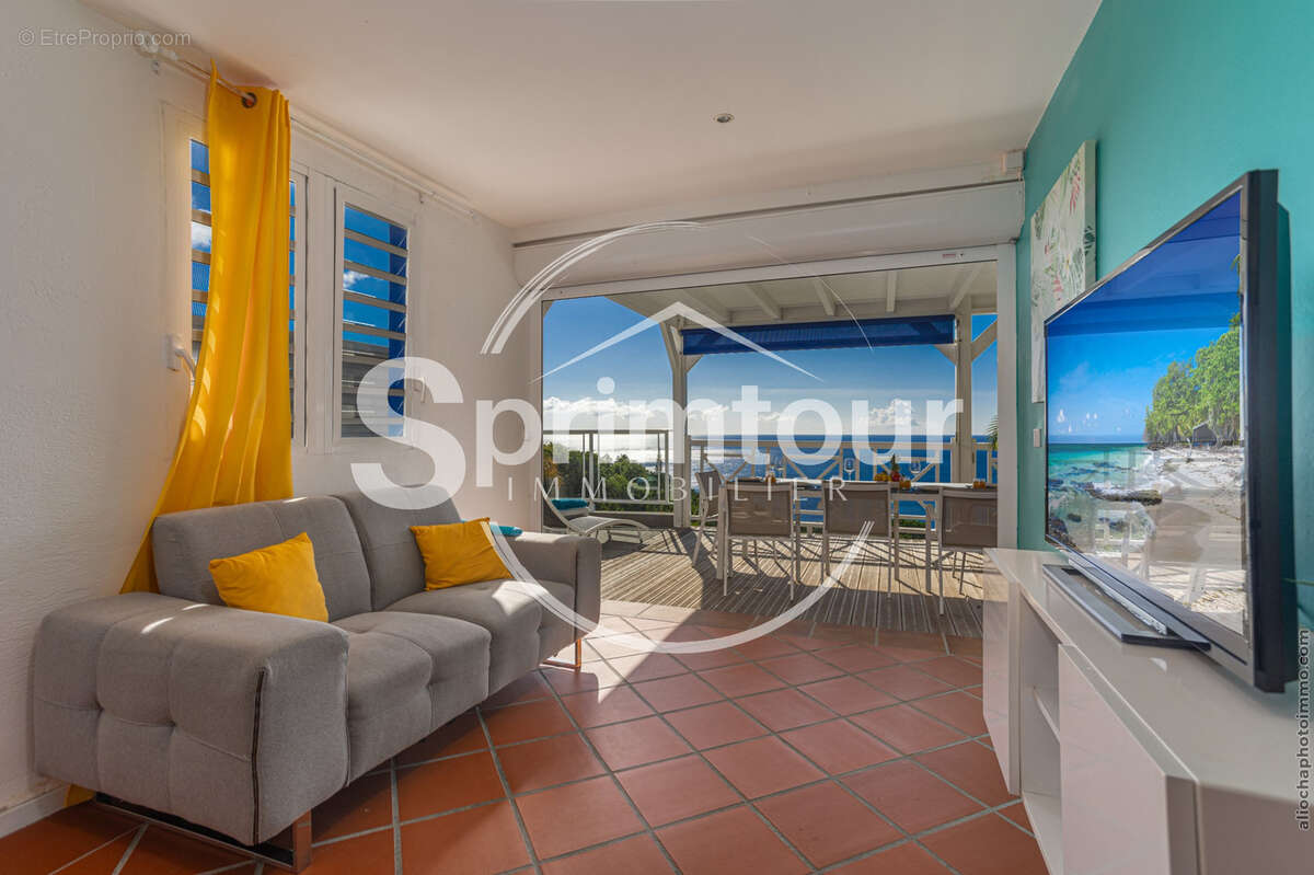 Appartement à BOUILLANTE