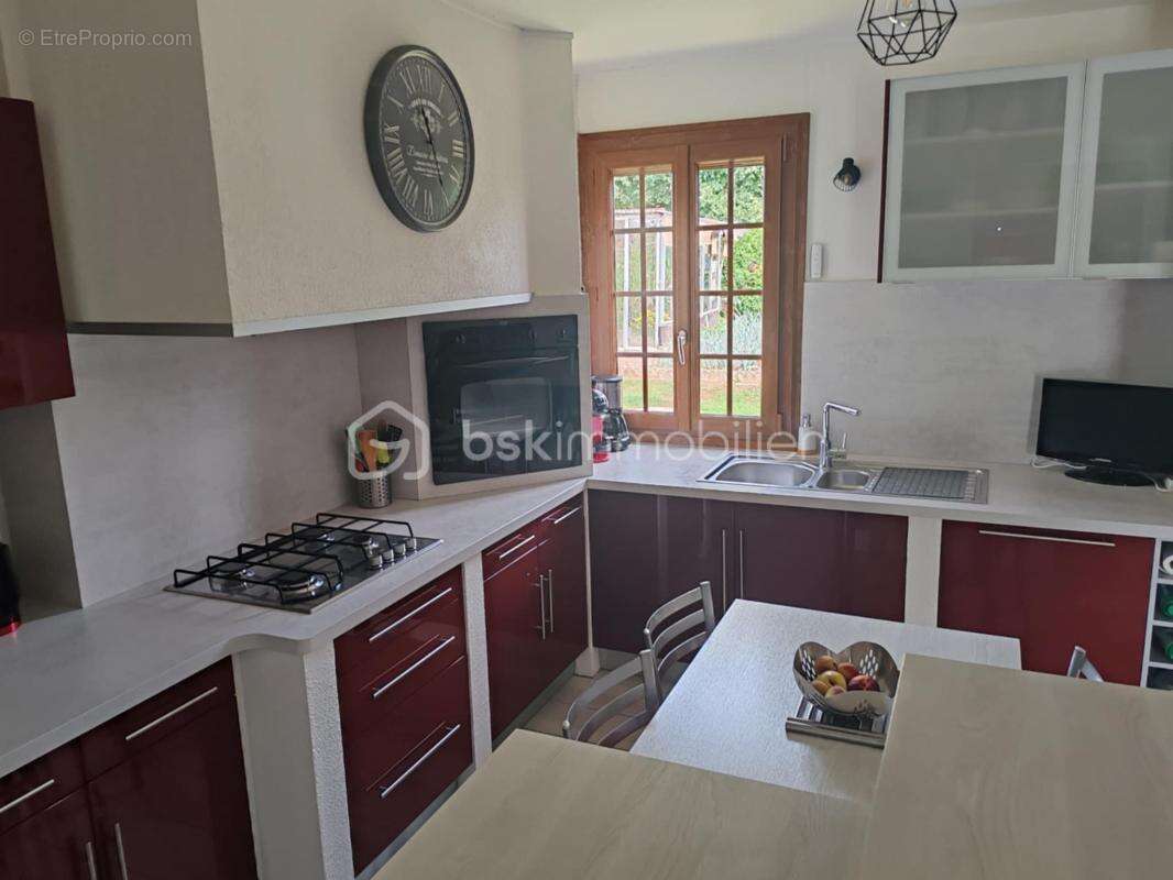 Maison à BOURNEVILLE