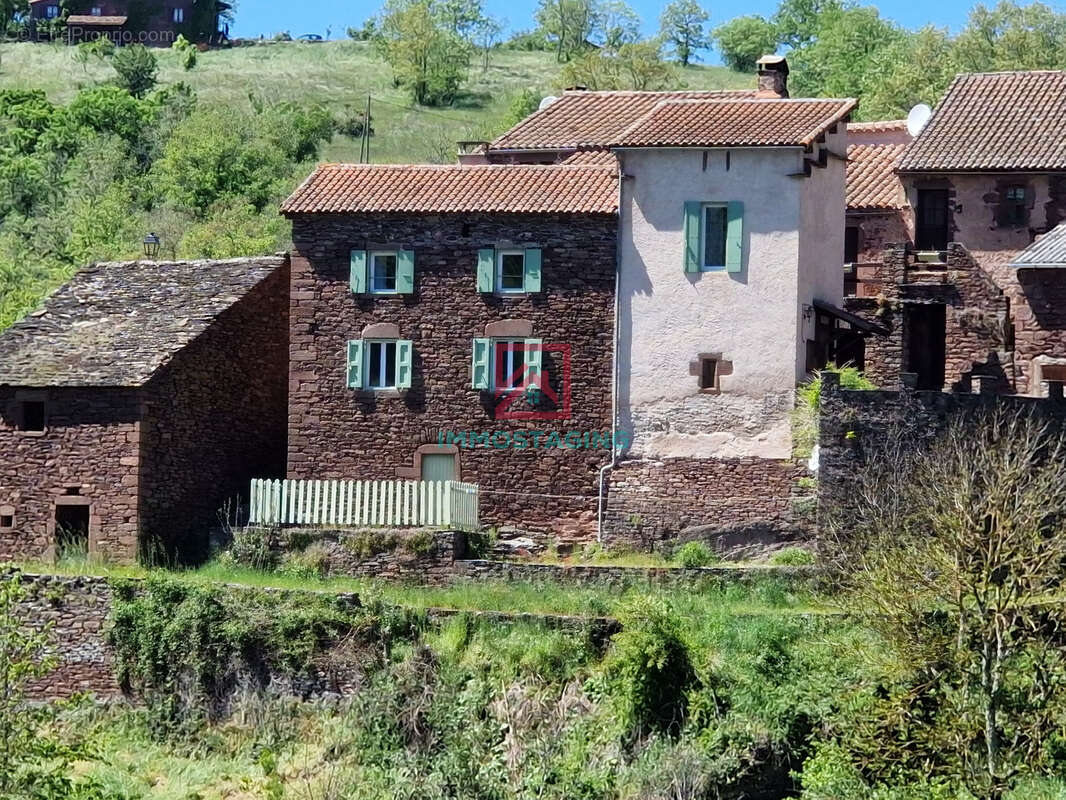Maison à COMBRET