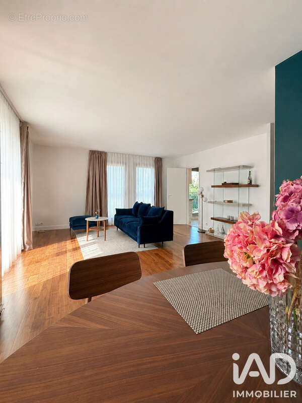 Appartement 100 m² à Bougival  - photo 2