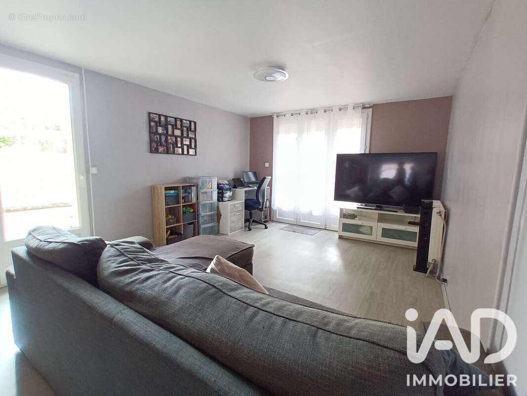 Photo 4